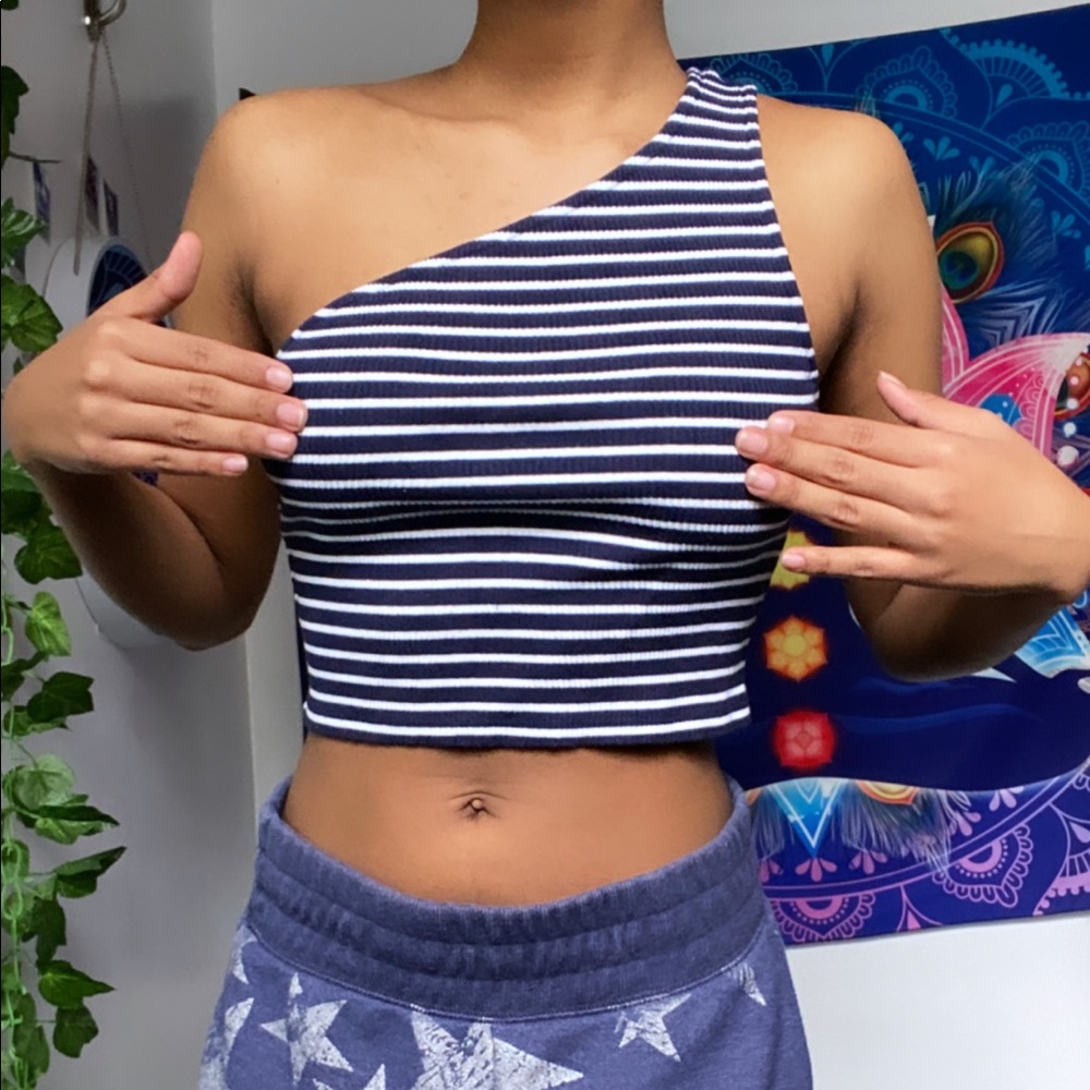 one shoulder tank top
